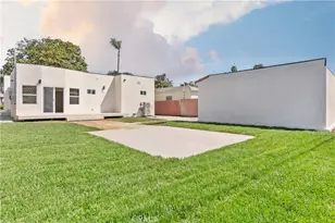 3991 Hubert Ave, Leimert Park, CA 90008 - Photo 32