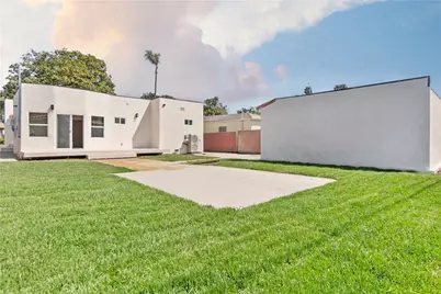 3991 Hubert Avenue, Leimert Park, CA 90008 - Photo 32