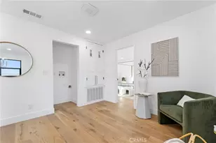 5334 S Hillcrest Dr, Los Angeles, CA 90043 - Photo 20