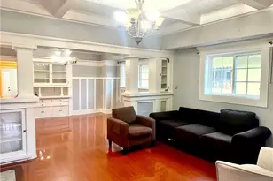 2129 30th W 30th, Los Angeles, CA 90018 - Photo 16