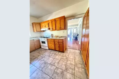 2129 W 30th, Los Angeles, CA 90018 - Photo 12