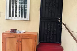 2129 30th W 30th, Los Angeles, CA 90018 - Photo 34