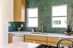 2127 W 76th, Los Angeles, CA 90047 - Photo 32