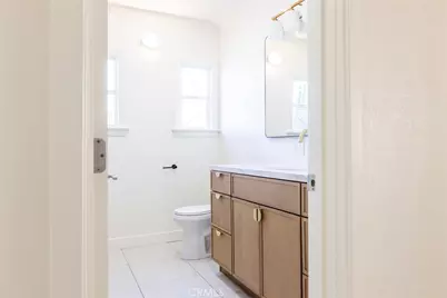 2127 W 76th, Los Angeles, CA 90047 - Photo 24
