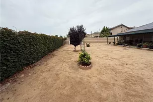 13767 Buttermilk Rd, Victorville, CA 92392 - Photo 44