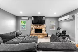 12029 2nd Ave, Lynwood, CA 90262 - Photo 4