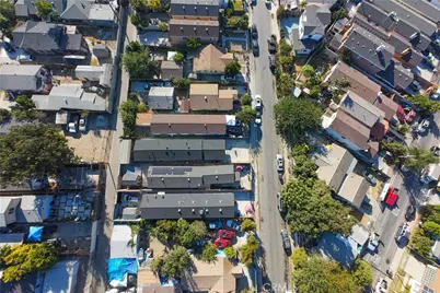2432 E 112th Place, Los Angeles, CA 90059 - Photo 4