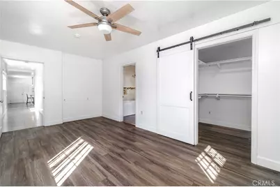 2432 E 112th Place, Los Angeles, CA 90059 - Photo 8