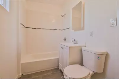 9621 Laurel, Los Angeles, CA 90002 - Photo 30