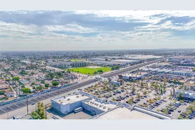 9621 Laurel, Los Angeles, CA 90002 - Photo 44