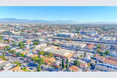 8036 Alix, Los Angeles, CA 90001 - Photo 32