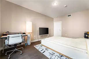 39 S Los Robles Ave, Pasadena, CA 91101 - Photo 12