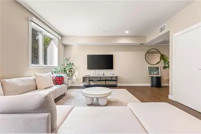 39 S Los Robles Avenue #3001, Pasadena, CA 91101 - Photo 2