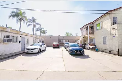 2369 Pacific, Long Beach, CA 90806 - Photo 10