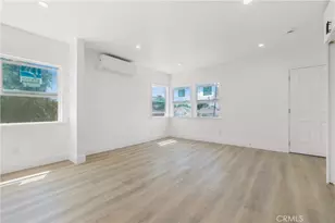 8921 Wadsworth, Los Angeles, CA 90002 - Photo 26
