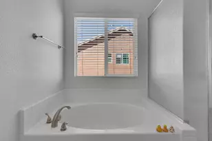 15128 Colville Ct, Victorville, CA 92394 - Photo 46