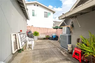 949 Hollins St, Los Angeles, CA 90023 - Photo 18