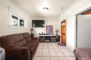 949 Hollins St, Los Angeles, CA 90023 - Photo 6