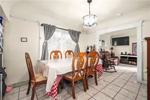 949 Hollins St, Los Angeles, CA 90023 - Photo 8