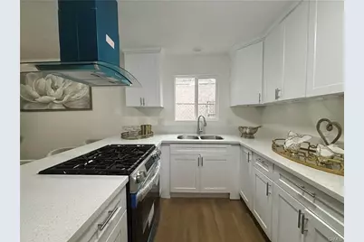1705 E 111th Place, Los Angeles, CA 90059 - Photo 8