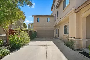 39789 Chambray, Murrieta, CA 92563 - Photo 4