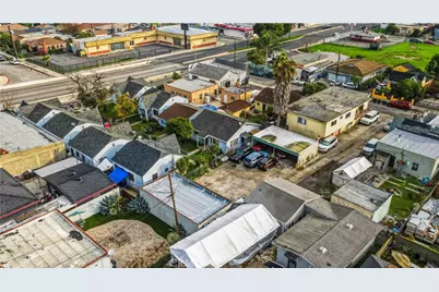 406 E Rosecrans, Compton, CA 90221 - Photo 16