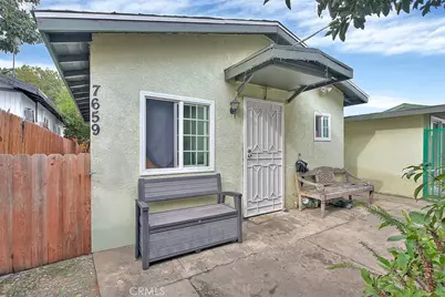 7659 Miramonte Boulevard, Los Angeles, CA 90001 - Photo 38