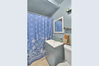 7659 Miramonte Boulevard, Los Angeles, CA 90001 - Photo 30