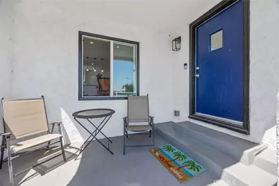 7037 Cimarron Street, Los Angeles, CA 90047 - Photo 4