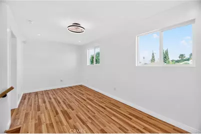 1330 W 48th, Los Angeles, CA 90037 - Photo 26