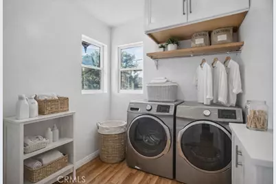 1330 W 48th, Los Angeles, CA 90037 - Photo 30