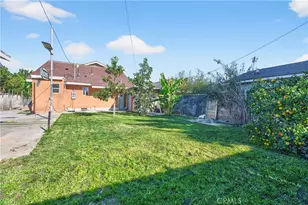1330 W 48th, Los Angeles, CA 90037 - Photo 34