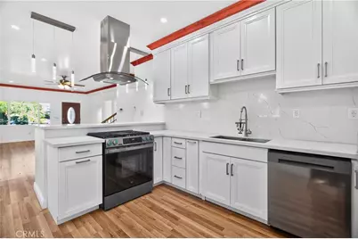1330 W 48th, Los Angeles, CA 90037 - Photo 10