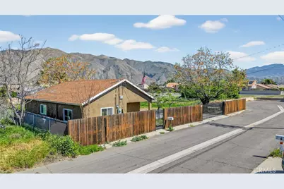 40560 Artesia, San Jacinto, CA 92583 - Photo 2