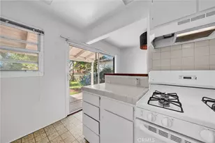 8843 De Haviland, Los Angeles, CA 90045 - Photo 16