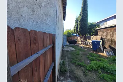 1757 S New England, Los Angeles, CA 90006 - Photo 8