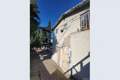 1757 S New England, Los Angeles, CA 90006 - Photo 12