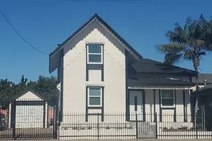 125 E Alondra, Compton, CA 90220 - Photo 2