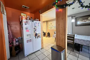 828 N Angeleno, Azusa, CA 91702 - Photo 18