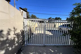 828 N Angeleno, Azusa, CA 91702 - Photo 4