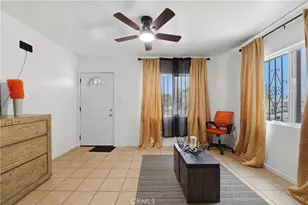 915 W Gage, Los Angeles, CA 90044 - Photo 8