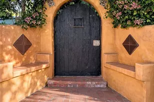 7326 Vanalden, Reseda, CA 91335 - Photo 2