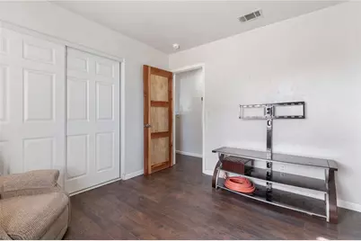 15177 Greenrock Avenue, Lancaster, CA 93535 - Photo 10