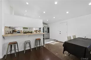 20703 Collins, Woodland Hills, CA 91367 - Photo 20