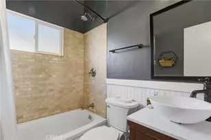 20703 Collins, Woodland Hills, CA 91367 - Photo 28