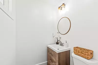 13507 Halcourt, Norwalk, CA 90650 - Photo 32