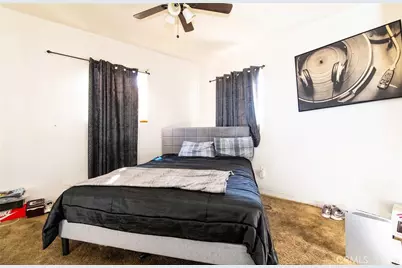 8230 Compton, Los Angeles, CA 90001 - Photo 38