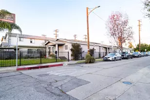 8230 Compton, Los Angeles, CA 90001 - Photo 2