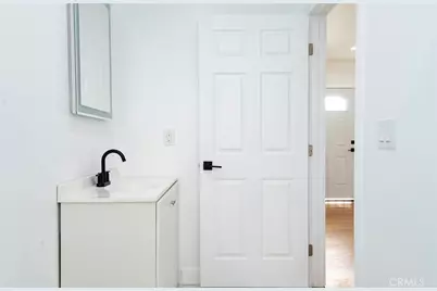 8230 Compton, Los Angeles, CA 90001 - Photo 22