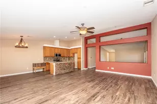 17648 Park Plaza Ct, Victorville, CA 92395 - Photo 10